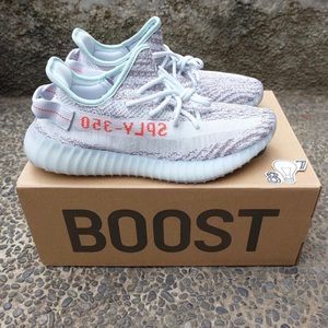 Yeezy boost 350 v2 Blue tints